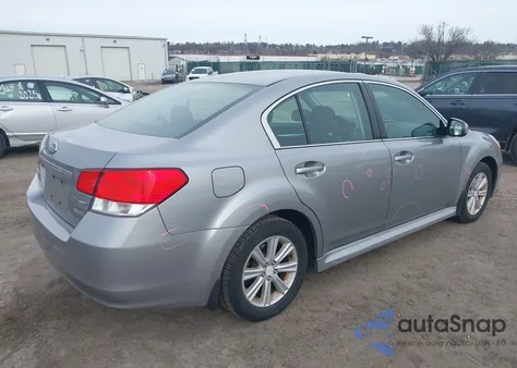 2010 Subaru Legacy 2.5I Premium z USA, uszkodzony, nr VIN 4S3BMBE65A3230493